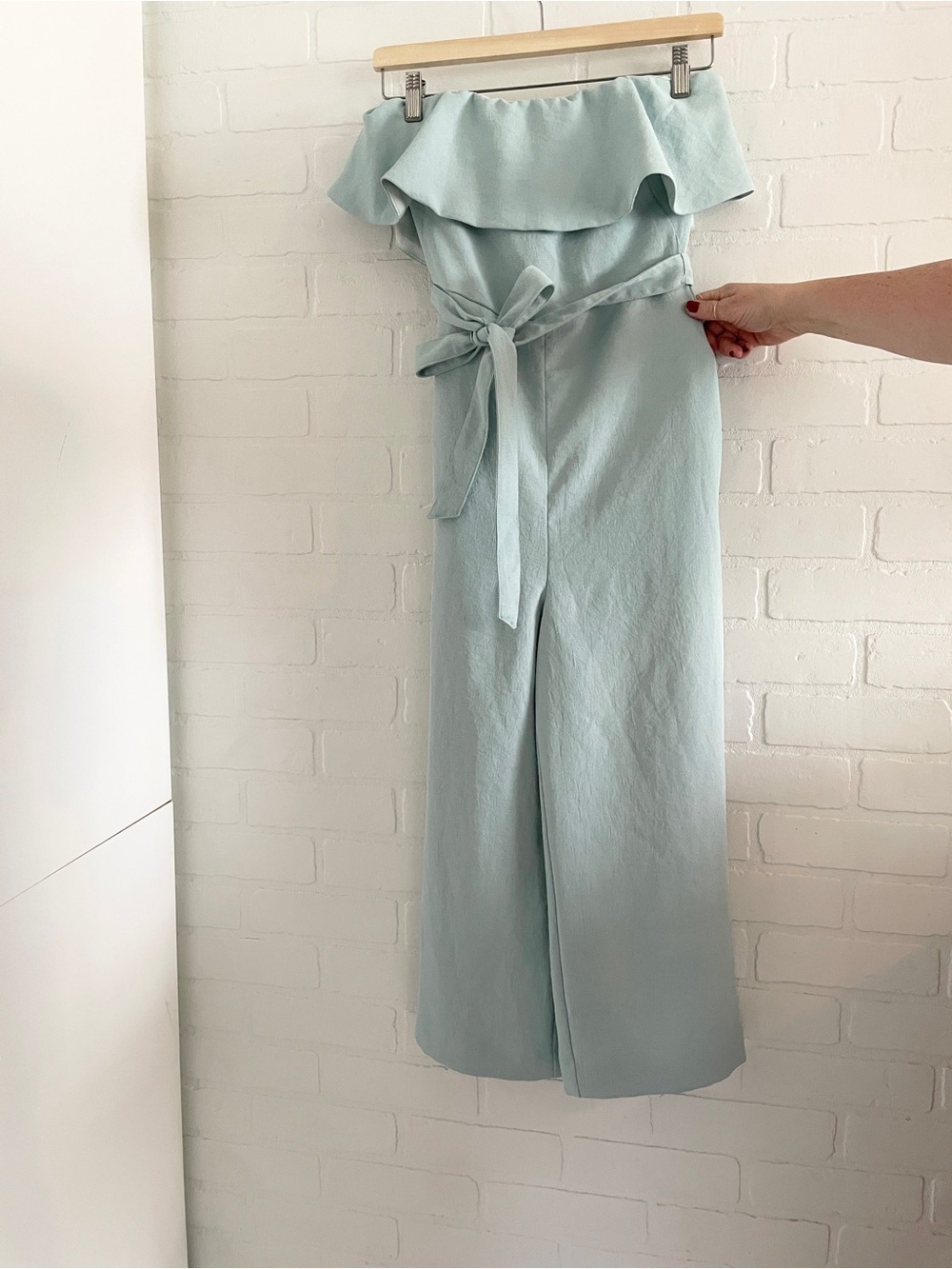 Babaton Off Shoulder Crop Jumpsuit Belted Wide Leg Crepe Mineral Blue Size 2 - Picture 4 of 16